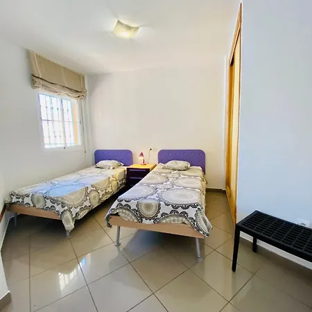 Apartment Precioso Con Parking En La Playa De Burriana Nerja